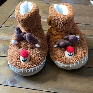 Hannah Andersson Reindeer Toddler Slippers size 7-8